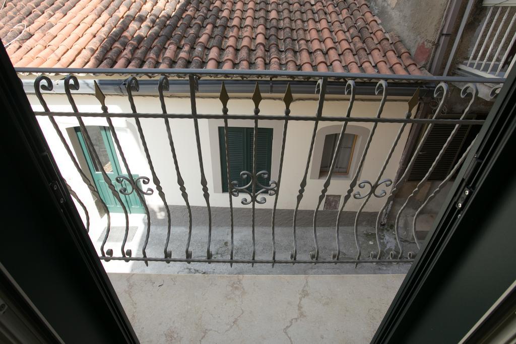 A Casa Di Alessandro Appartment'S Tropea Exterior foto