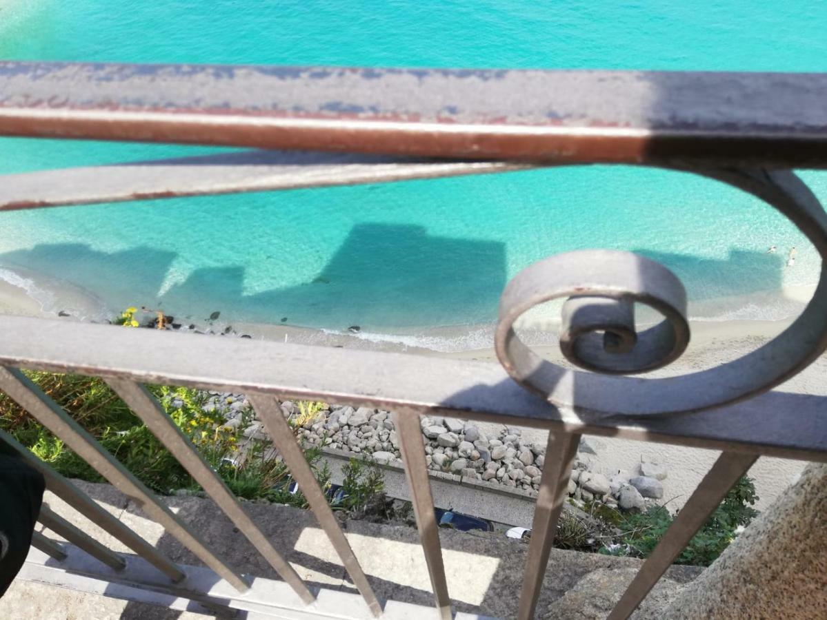 A Casa Di Alessandro Appartment'S Tropea Exterior foto